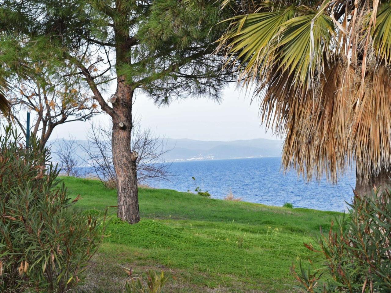 Fantasea View By Travelpro Services Nea Fokaia Halkidiki Exteriör bild
